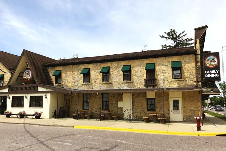 Stoughton, WI Real Estate and Homes for Sale