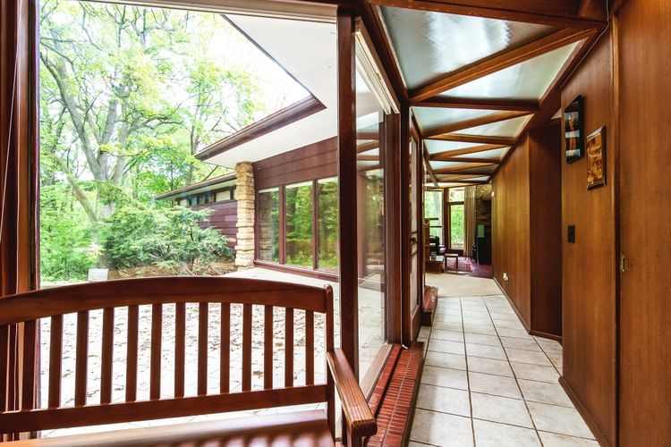 Shorewood Hills Homes for Sale and Realtors